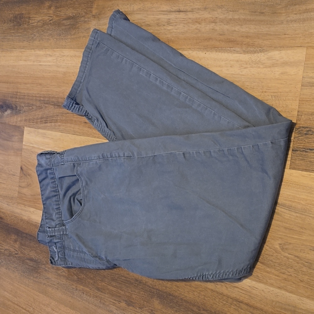 Mens PERRY ELLIS slim fit grey pants